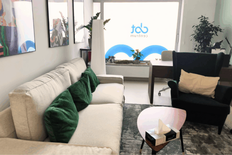 Gabinet w Poradni Centrum CBT na Ursynowie