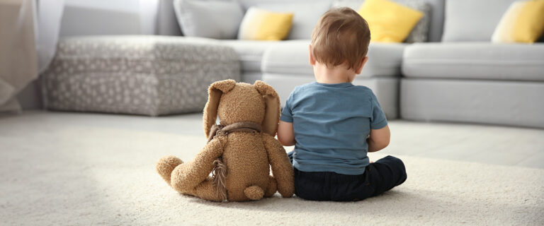 Kiedy autyzm daje o sobie znać, czyli droga do diagnozy zaburzeń ze spektrum autyzmu w kontekście rozwoju dziecka