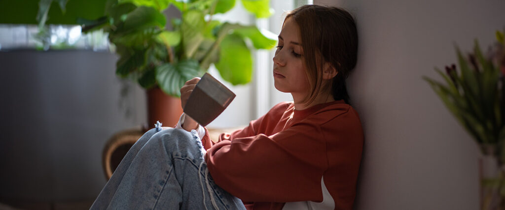 Rozpoznawanie depresji u nastolatków – praktyczne wskazówki dla rodziców i opiekunów