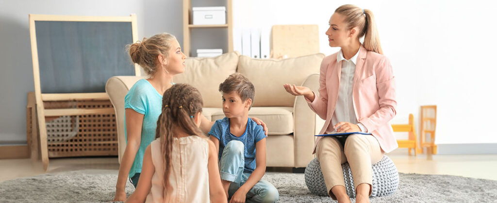 Kim Jest Terapeuta Środowiskowy Krótki przewodnik dla rodziców