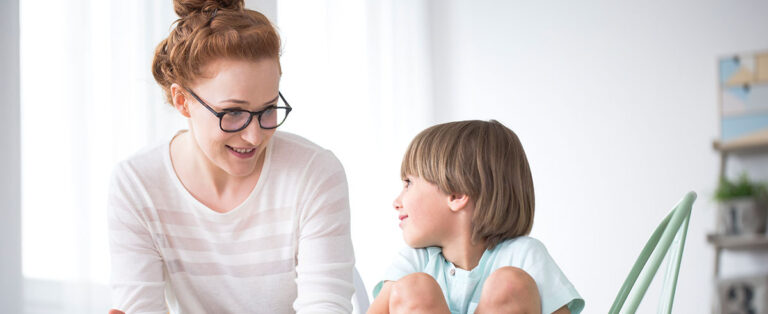 Spektrum autyzmu zrozumienie diagnoza i wsparcie dla osób neuroróżnorodnych