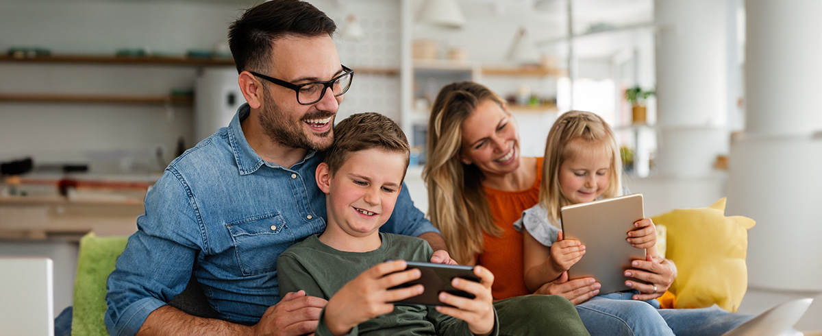 Zasada , czyli jak dziecko powinno korzystać z nowych technologii