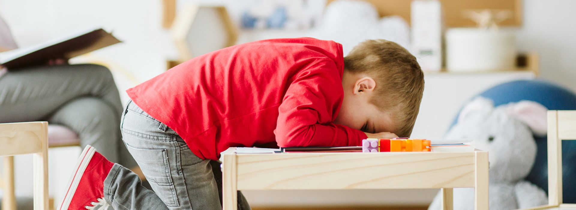 ADHD-u-dziecka-objawy-leczenie-i-wplyw-na-relacje