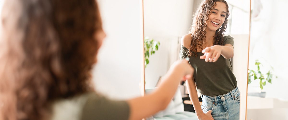 Jak wesprzeć nastolatki w akceptacji własnego ciała