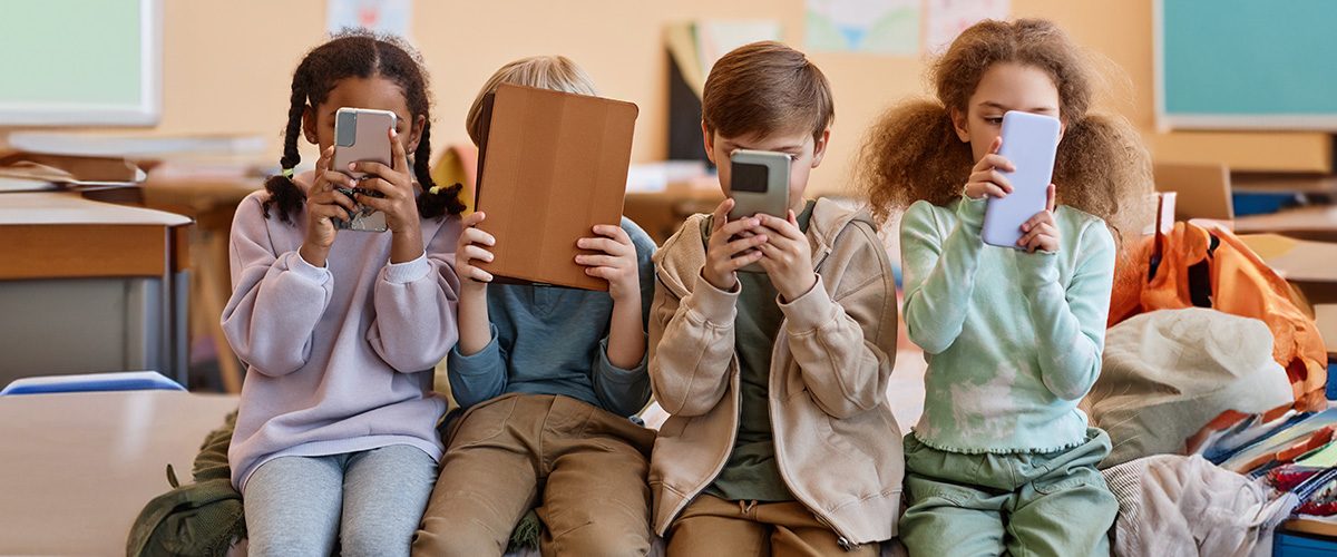 Jak zapobiegać uzależnieniu dzieci od sieci