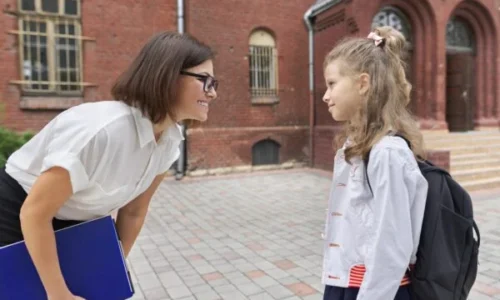 outdoor-portrait-of-teacher-woman-and-little-stude-2024-12-08-03-12-24-utc-600x400-1