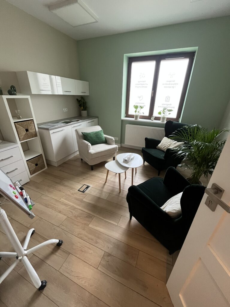 Gabinet 1 poradni psychologicznej Centrum CBT Wilanów Sarmacka.