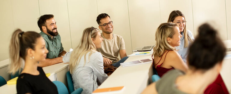 Zainspiruj się oferta wakacyjnych szkoleń Centrum CBT EDU!