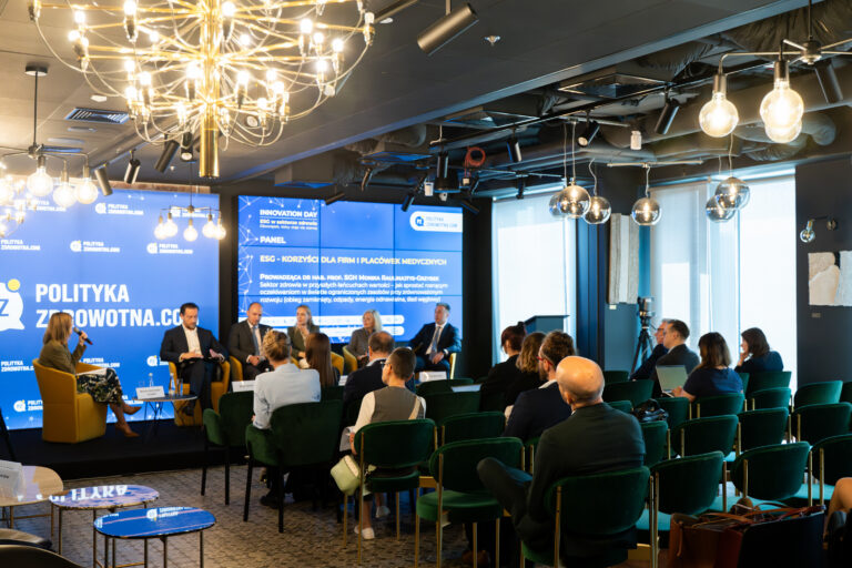 Zdjęcie prelegentów z konferencji Innovation Day