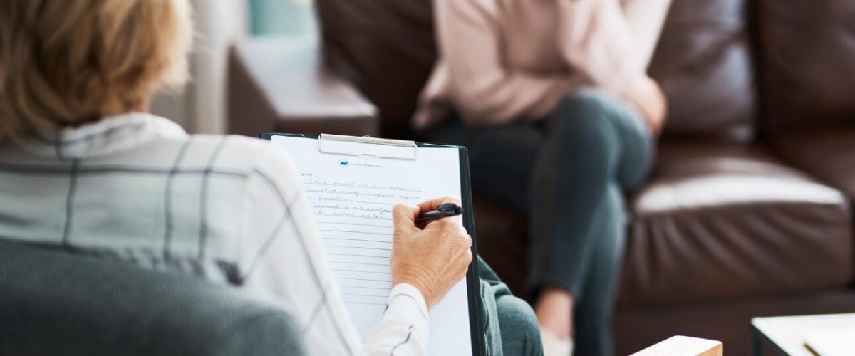 Bezpłatna pomoc psychologiczna dla nastolatków, rodziców i nauczycieli w Warszawie