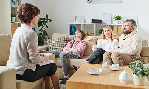 Kompendium wiedzy o pracy z rodzinami i rodzicami pacjenta