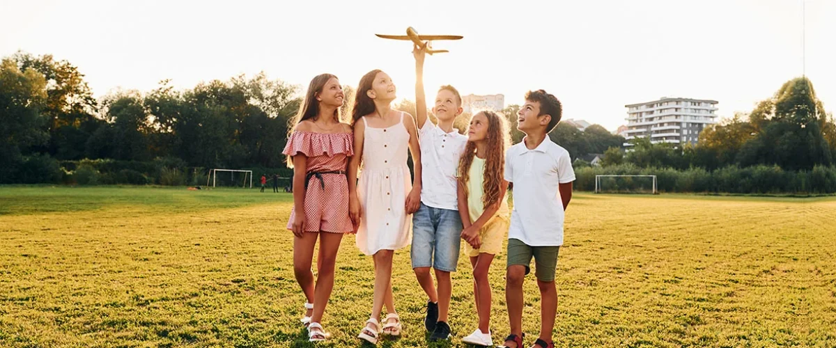 Wakacyjny-urok-czy-koszmar_-Depresja-dzieci-i-mlodziezy-w-swietle-lata-1