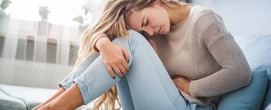 Wykorzystanie terapii poznawczo-behawioralnej, terapii akceptacji i zaangażowania oraz programów opartych na uważności w leczeniu bólu przewlekłego